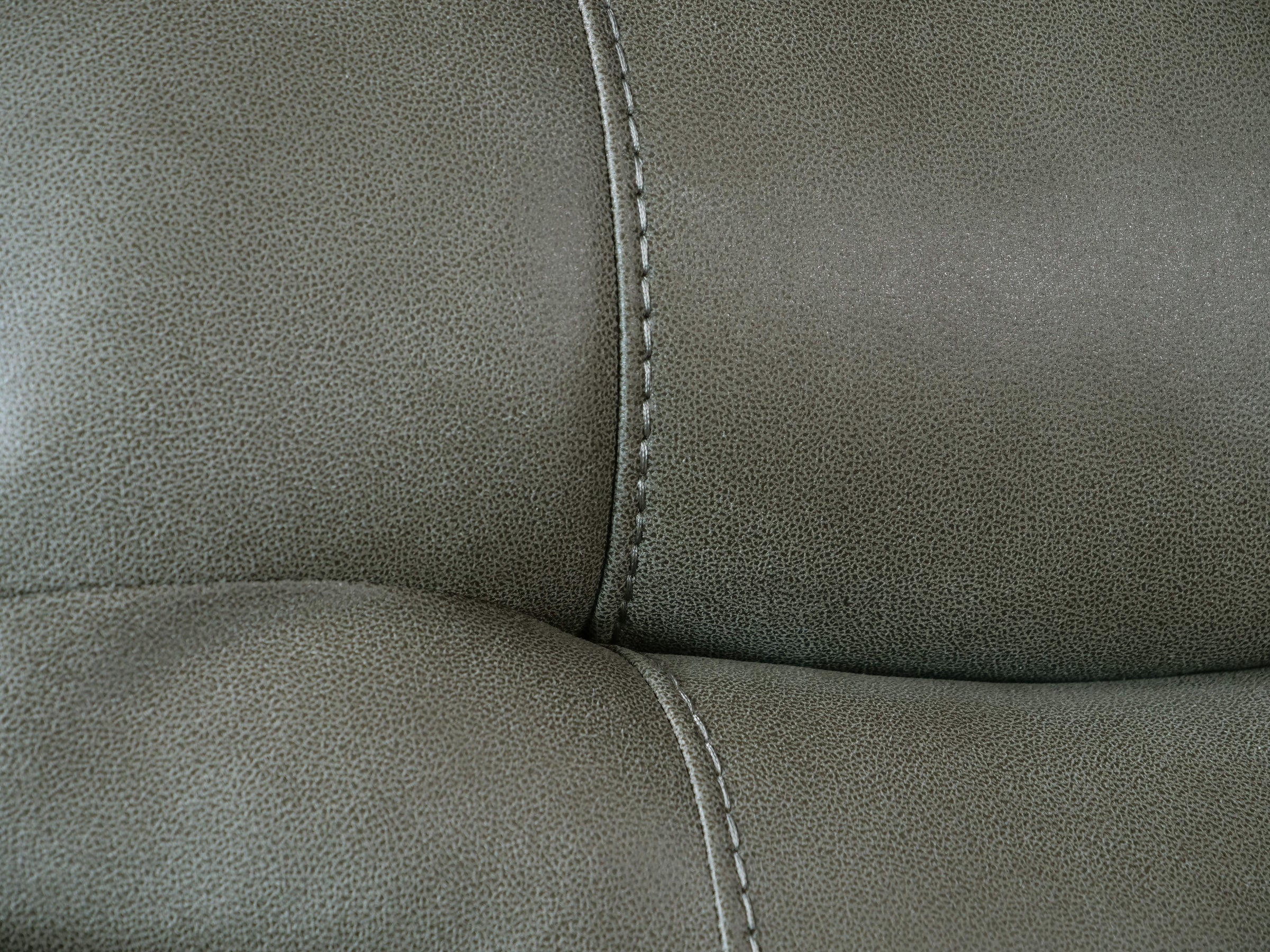 Pro Series 1 | 3 Seater Recliner Technology Sofa With Dolby Atmos