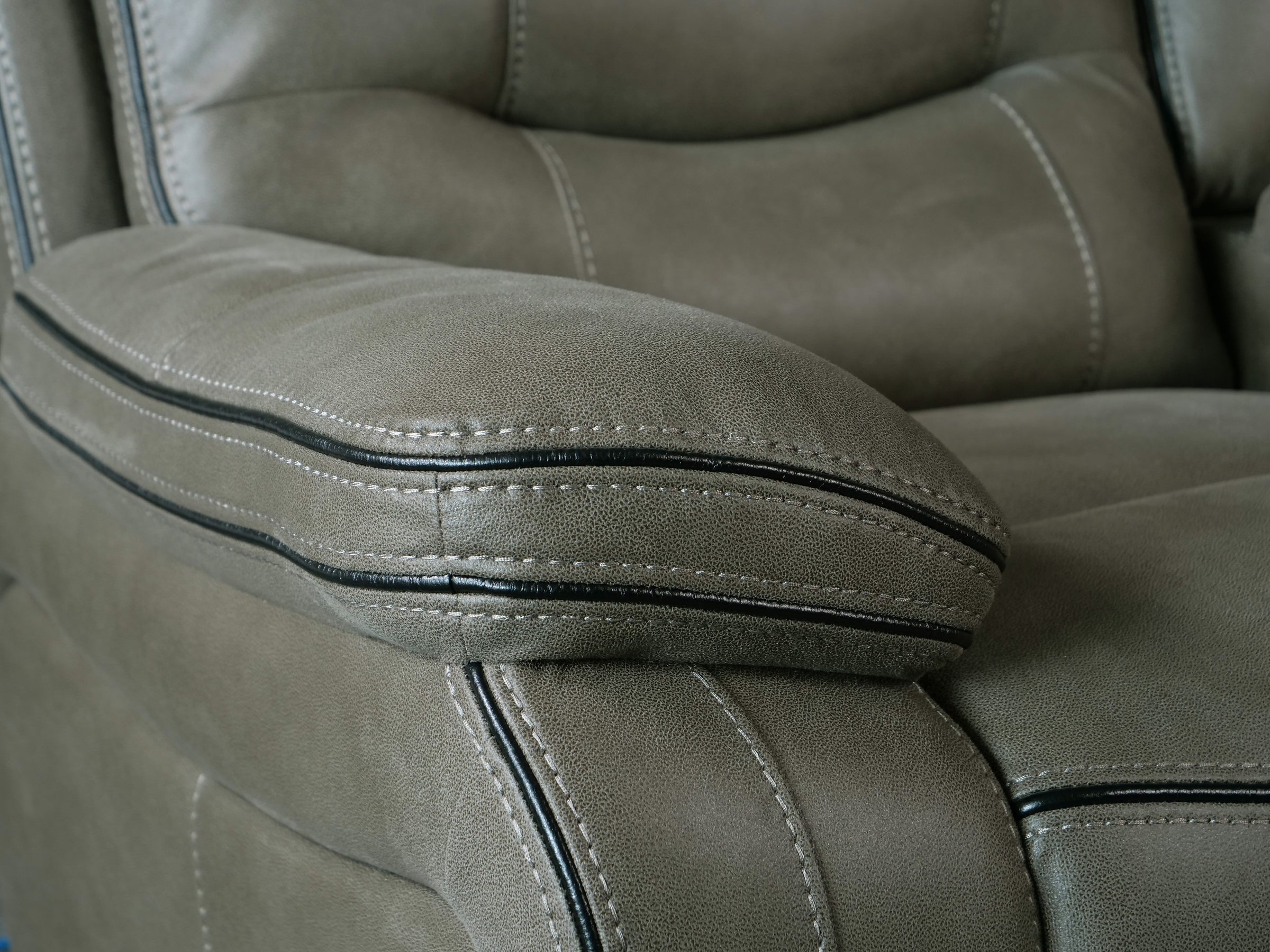 Pro Series 1 | 3 Seater Recliner Technology Sofa With Dolby Atmos