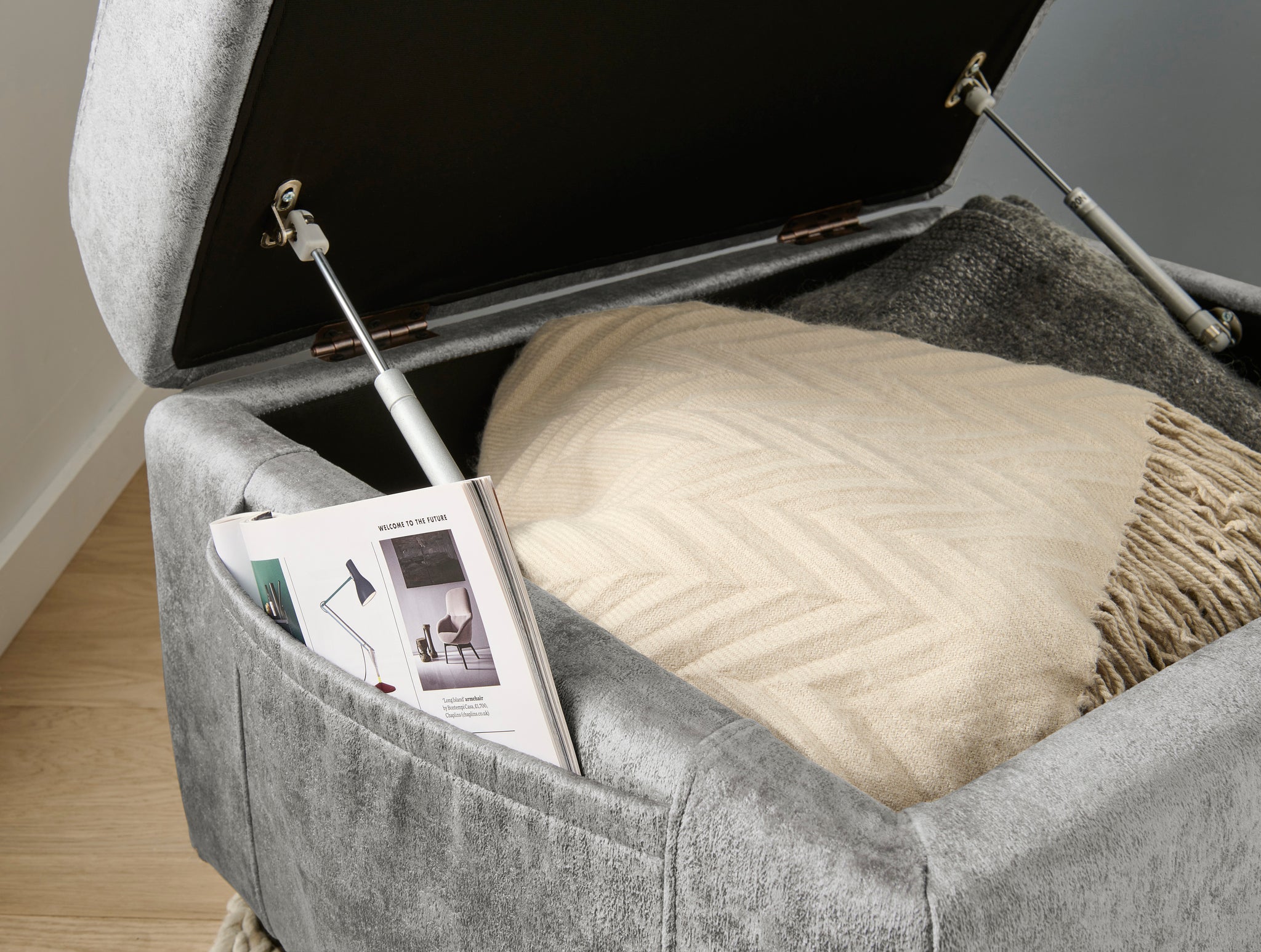 Footstool / Pure Silver