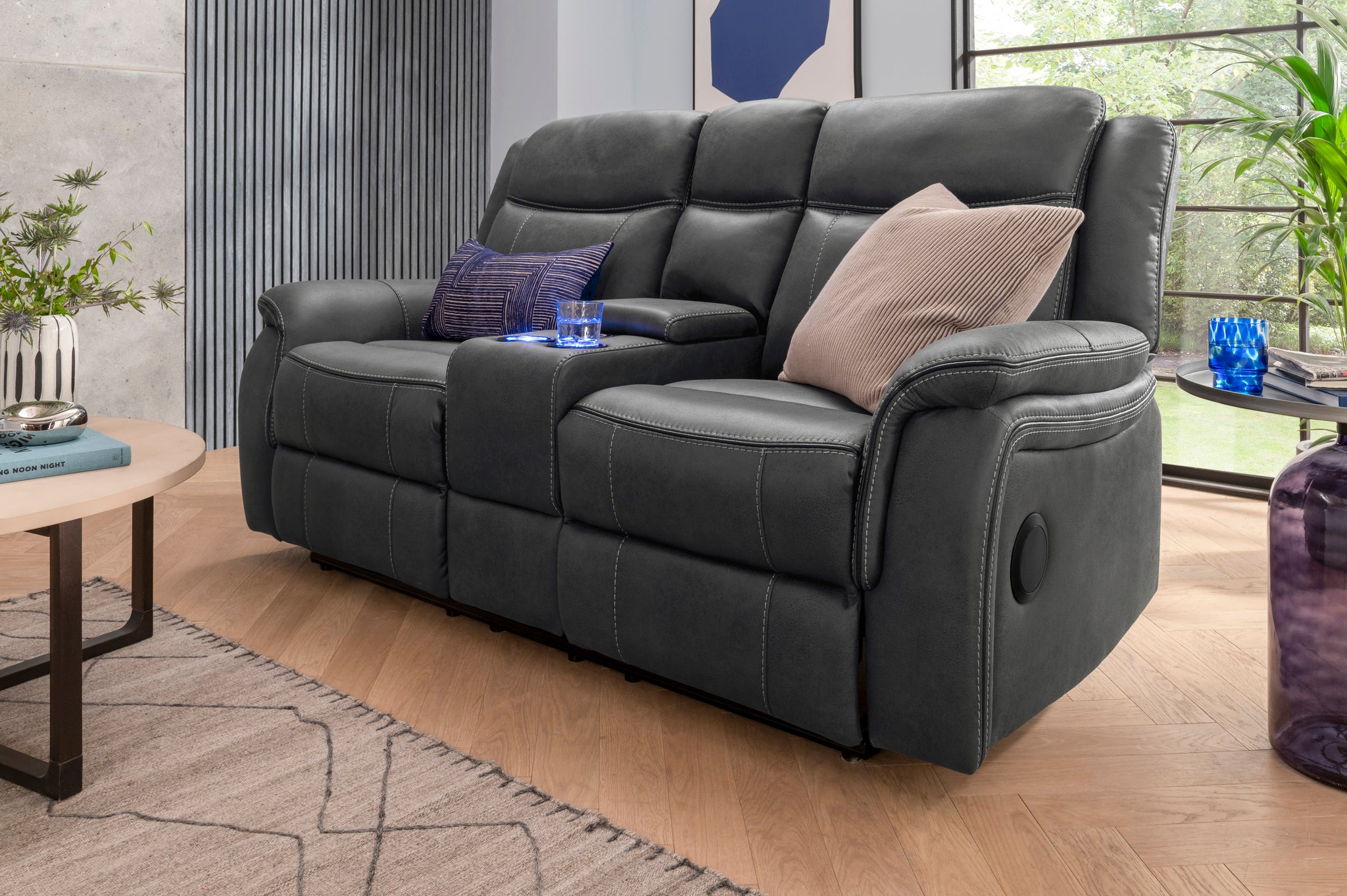 2 seater electric online recliner sofa with console